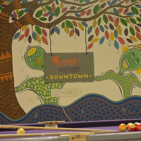 Social Rehab Downtown Hostel Бангалор Екстериор снимка