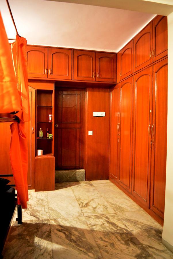 Social Rehab Downtown Hostel Бангалор Екстериор снимка