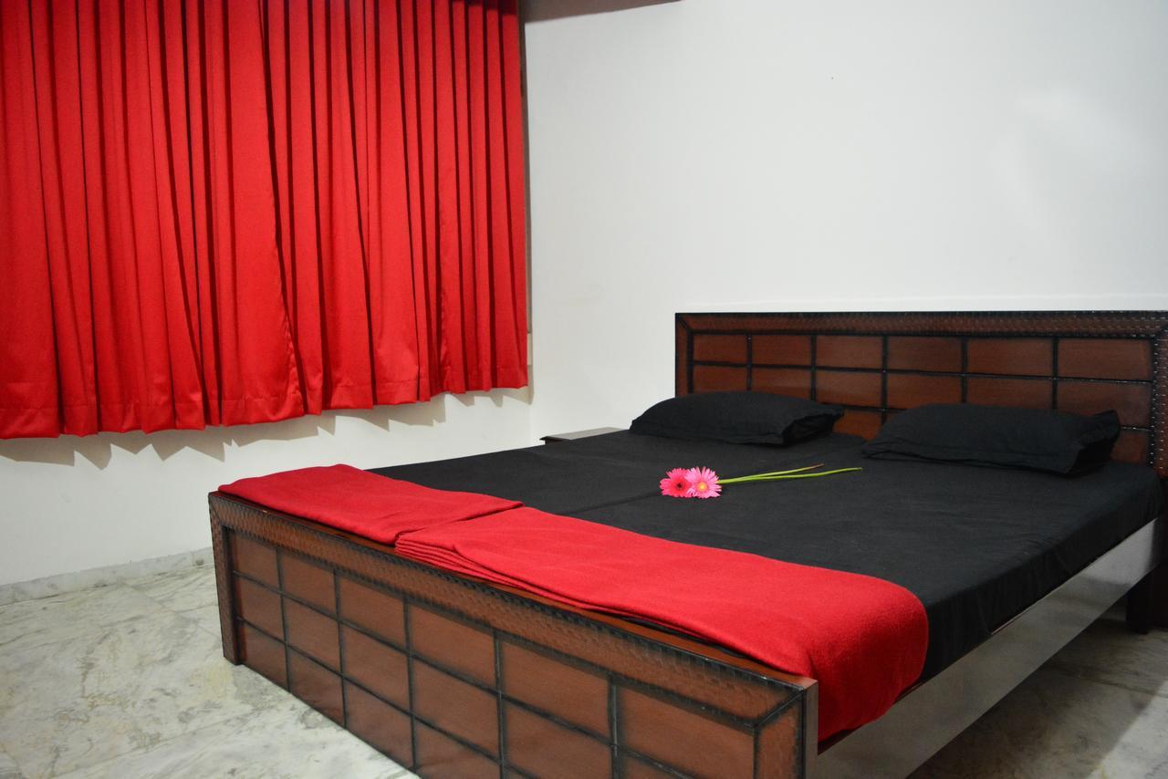 Social Rehab Downtown Hostel Бангалор Екстериор снимка